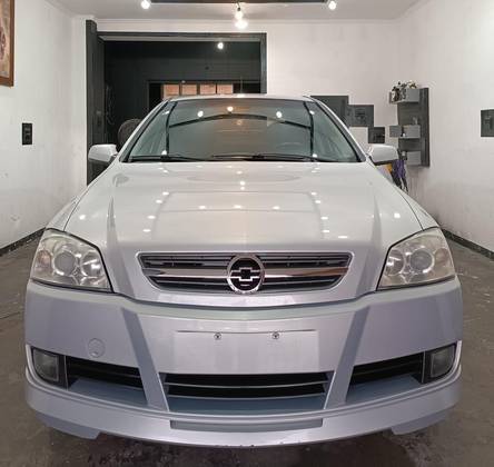 CHEVROLET ASTRA 2.0 SFI GSI 16V GASOLINA 4P MANUAL CHEVROLET ASTRA 2.0 SFI GSI 16V GASOLINA 4P MANUAL